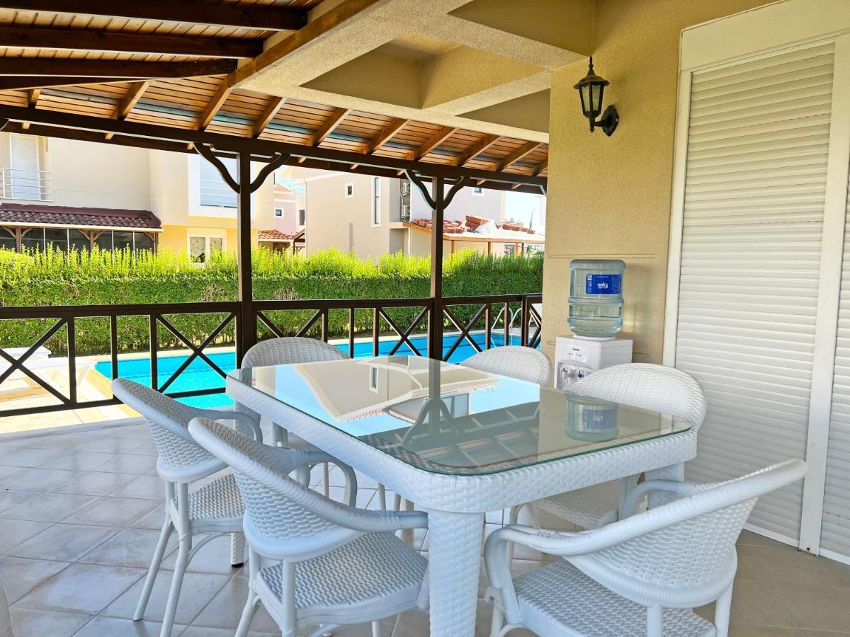 Paradise Town Villa Despina 베렉 외부 사진