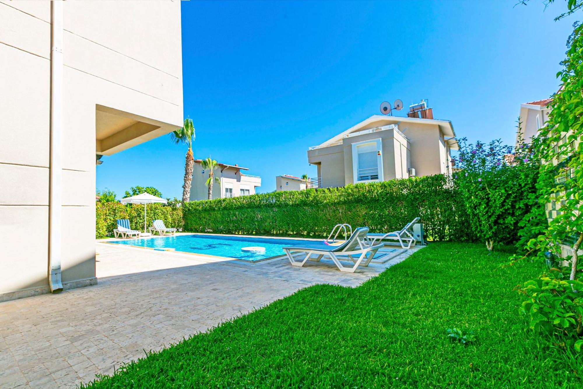 Paradise Town Villa Despina 베렉 외부 사진