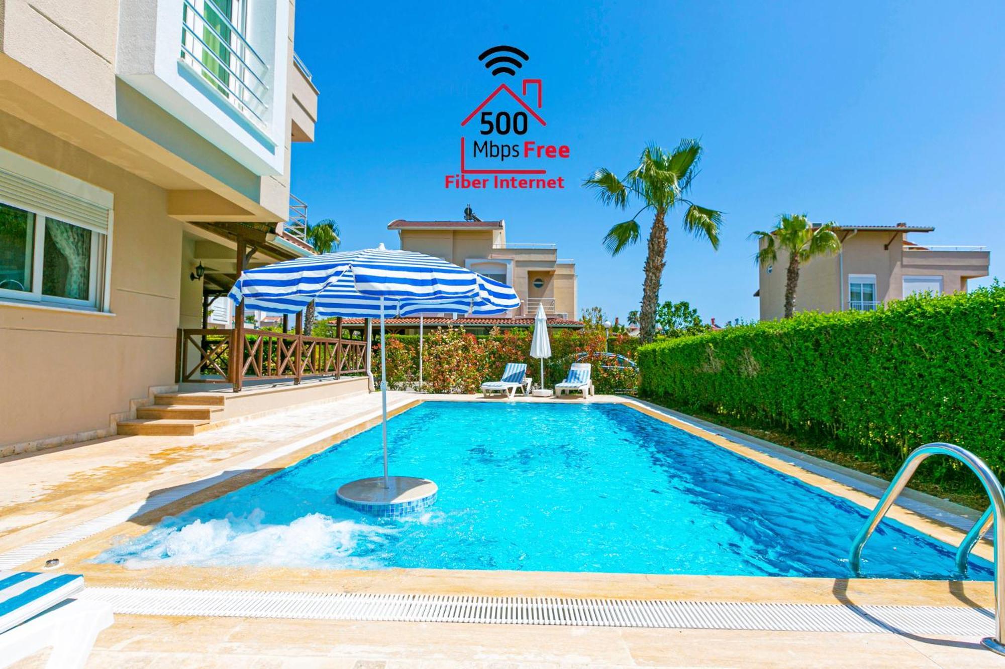 Paradise Town Villa Despina 베렉 외부 사진